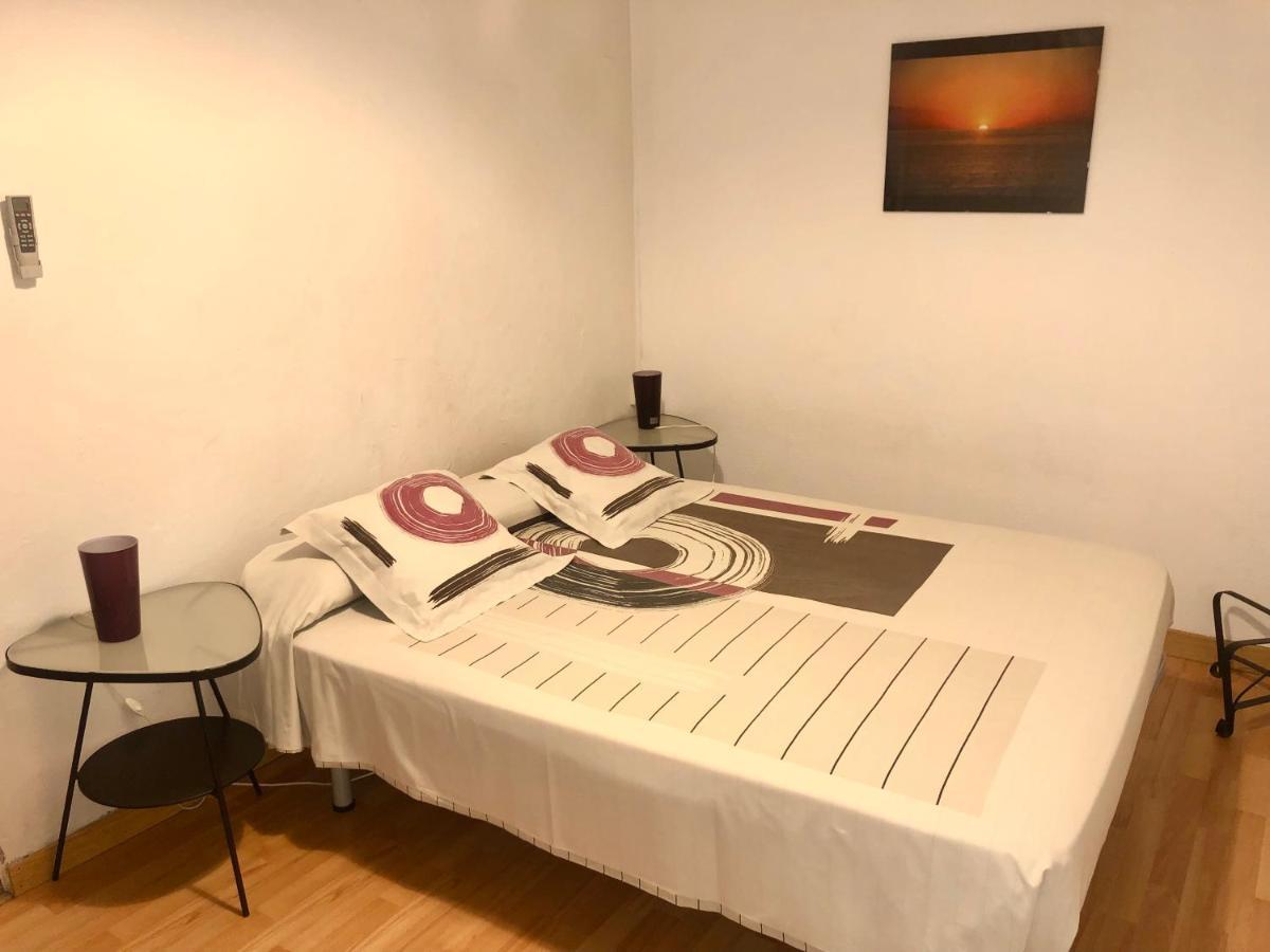 Clot Mirabarna Apartments Barcellona Esterno foto