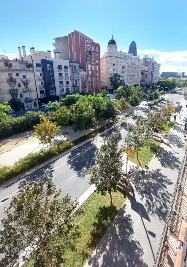 Clot Mirabarna Apartments Barcellona Esterno foto